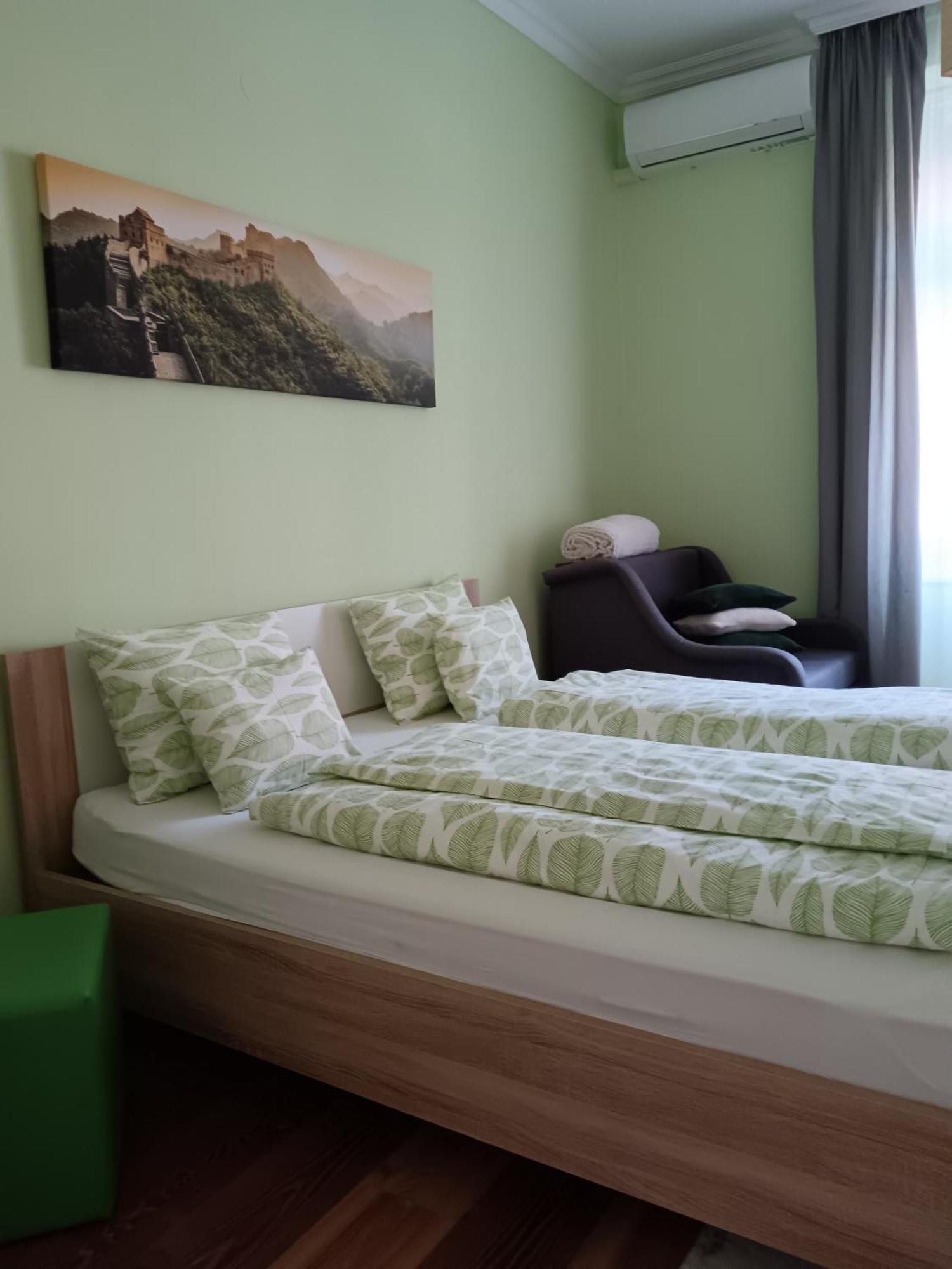 Hársfa apartman Makó Exterior foto